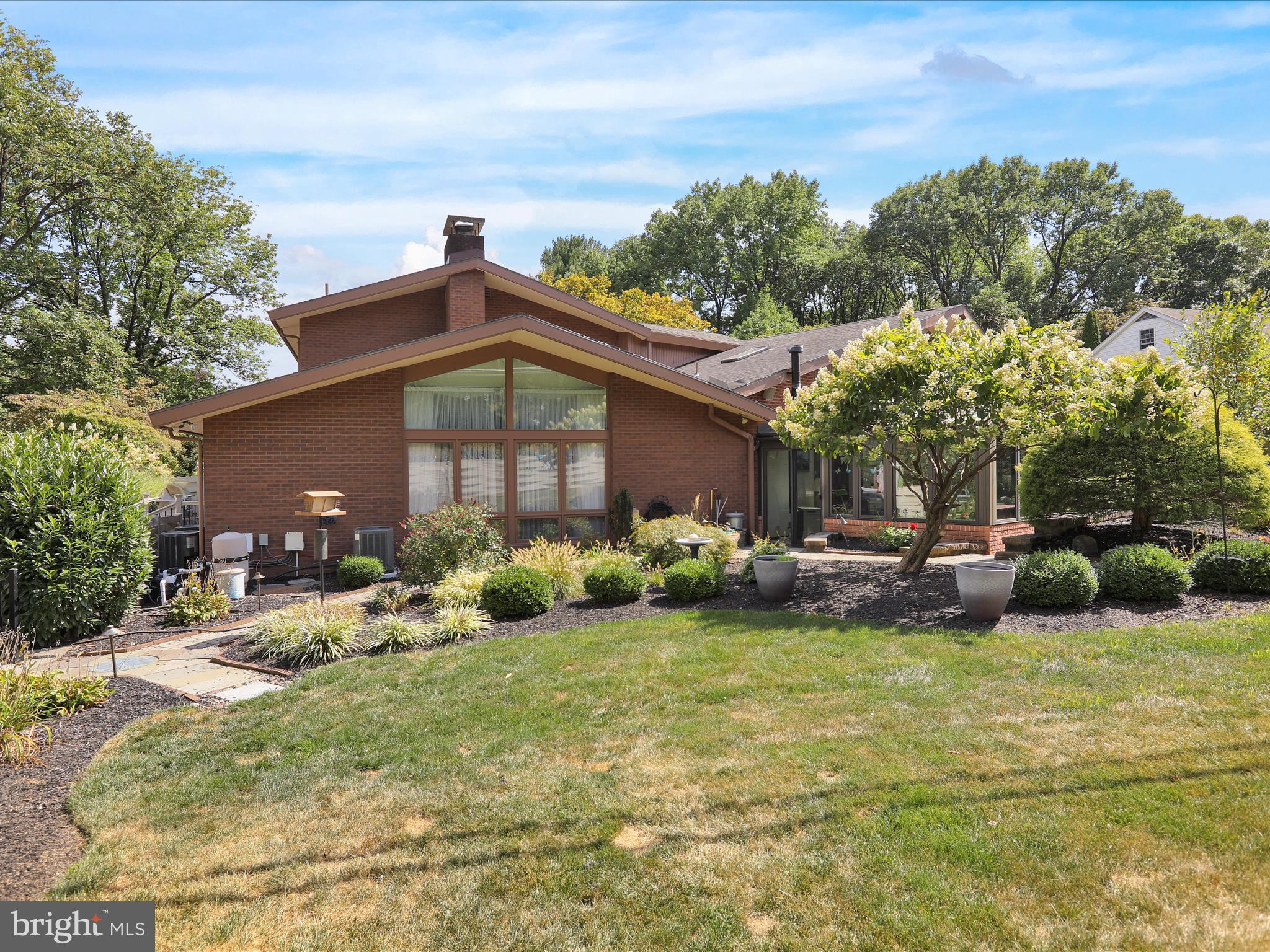 1617 Meadowlark Road Wyomissing, PA 19610 - Photo 79 of 99 Back of home