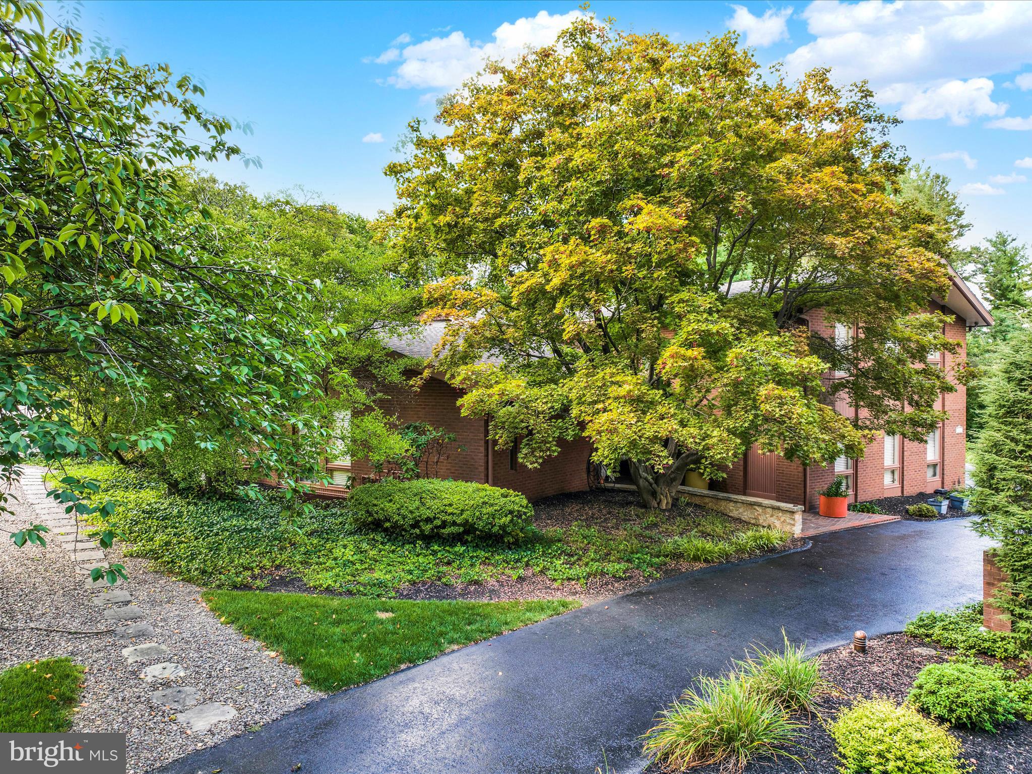 1617 Meadowlark Road Wyomissing, PA 19610 - Photo 97 of 99 a green field with lots of trees