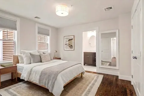 $639,000 | 20 Maryland Street, Unit 2, Boston, MA 02125