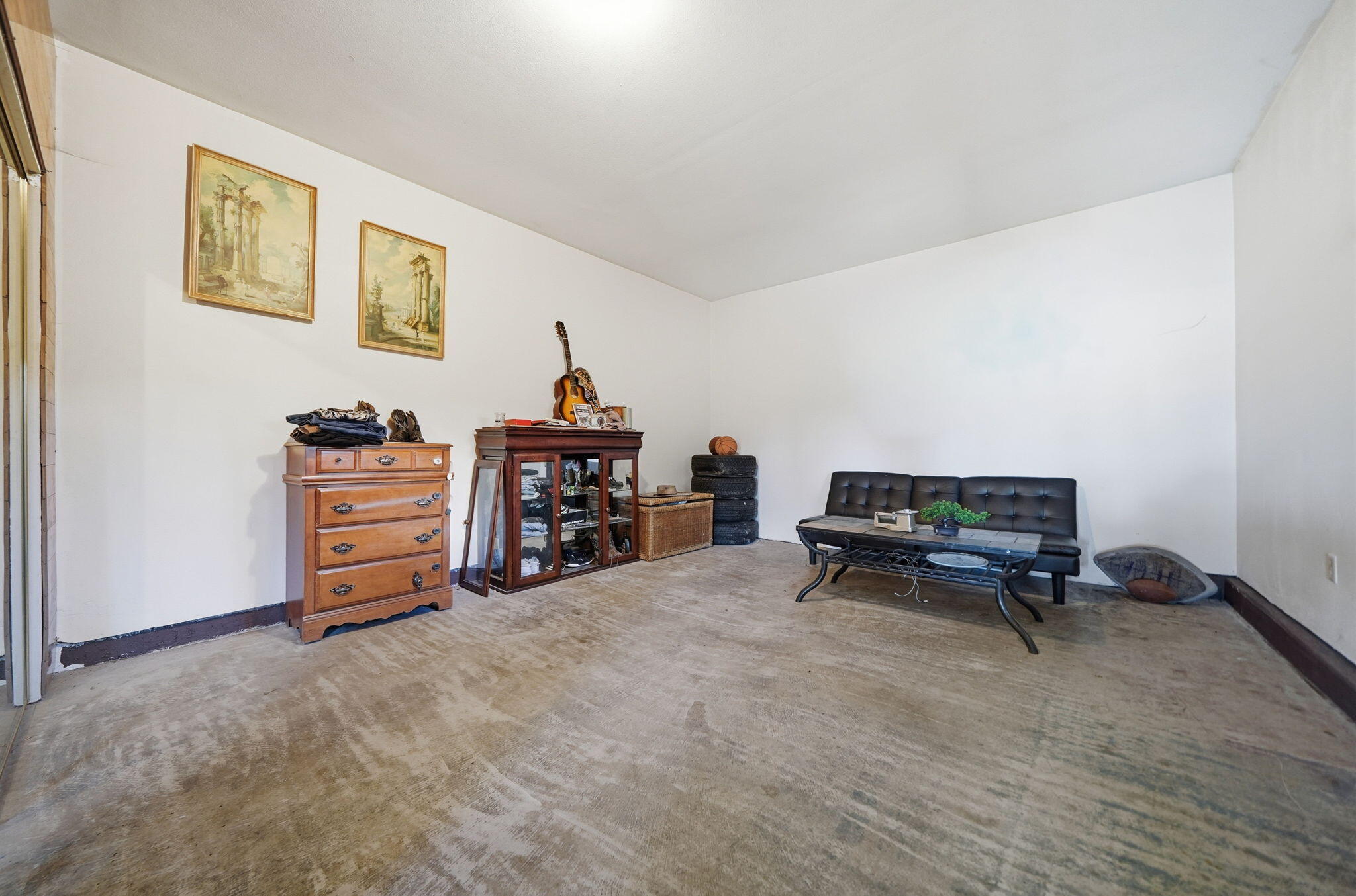 3661 Rabbit Lane Cottonwood, CA 96022 - Photo 18 of 38 a view of a workspace with furniture
