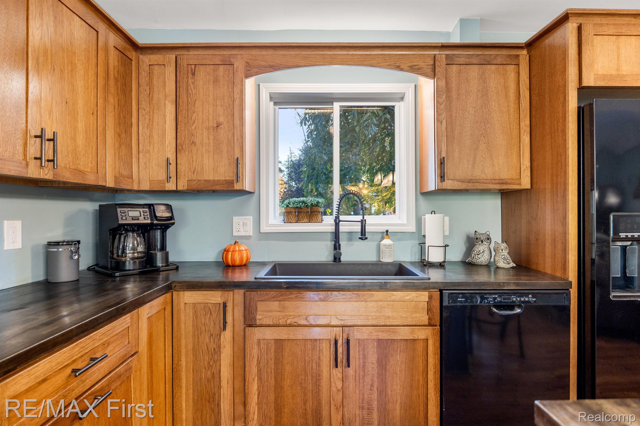 76055 Van Dyke Road Romeo, MI 48065 - Photo 12 of 44 Gallery Image 12