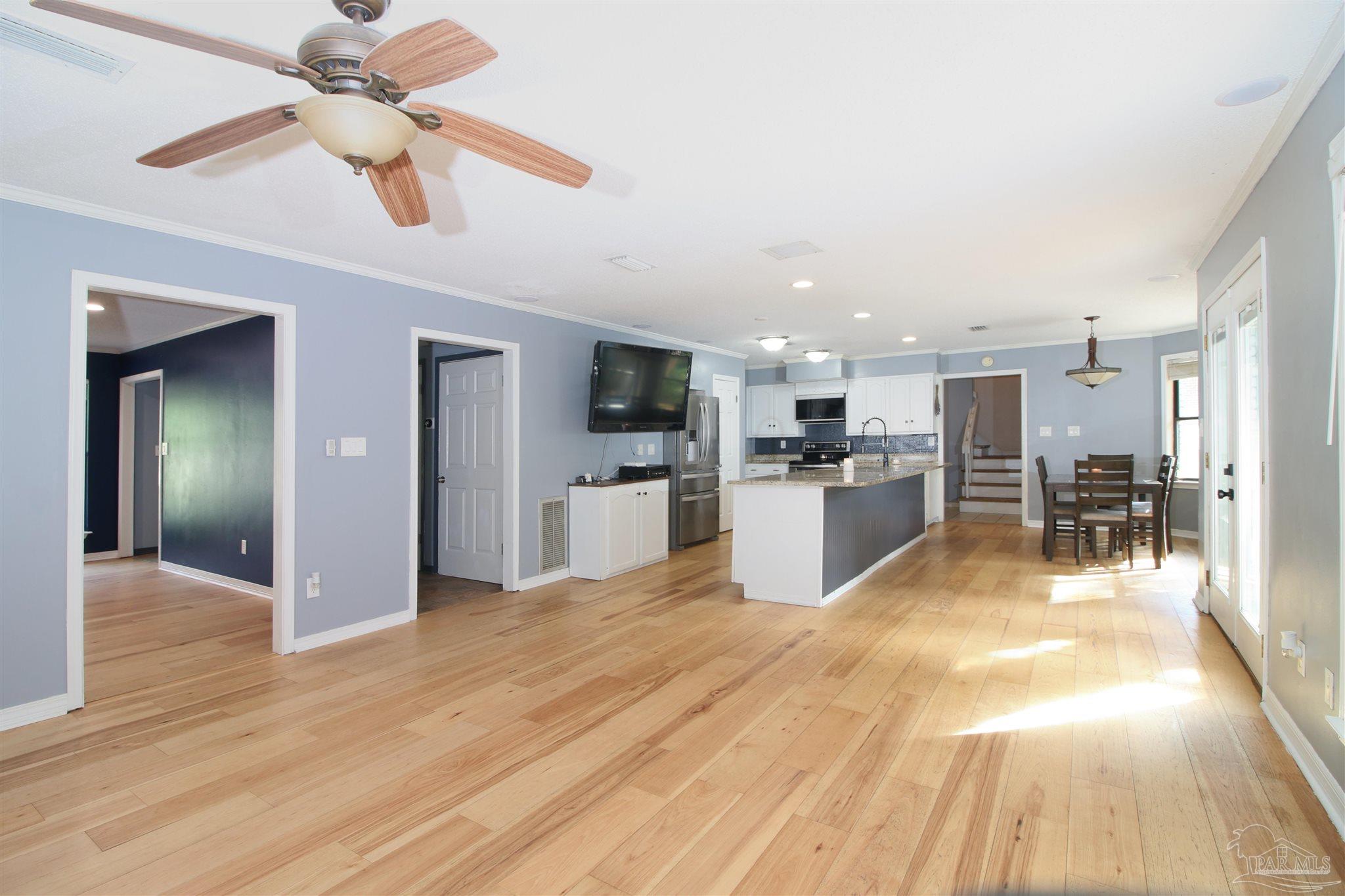 9012 Woodrun Road Pensacola, FL 32514 - Photo 9 of 54