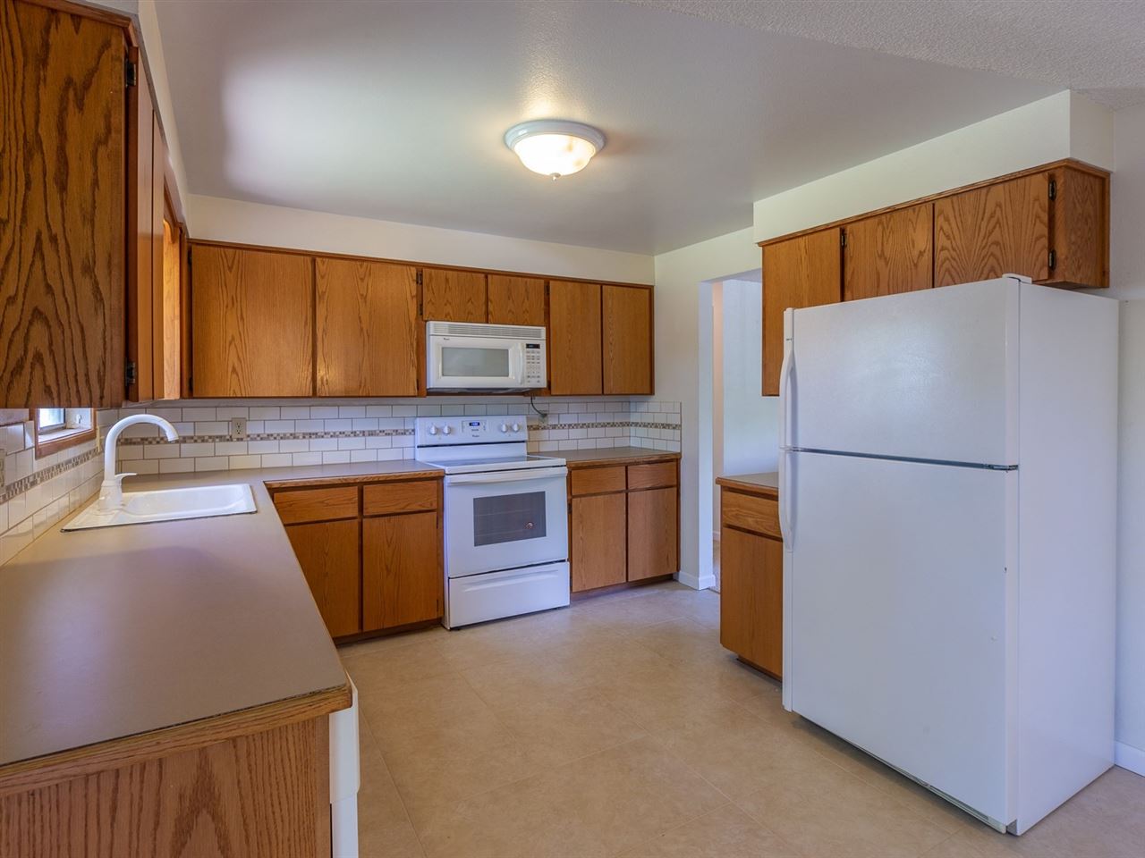 312 South St Charles Road Veradale, WA 99037 - Photo 6 of 20 Gallery Image 6