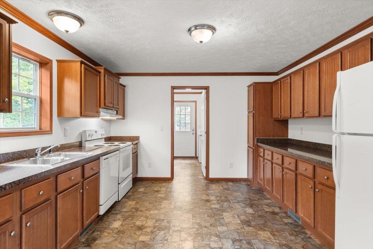 4767 South Ox Road Woodstock, VA 22664 - Photo 10 of 29