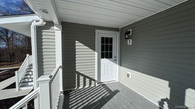 135 Cooper Road, Unit 3 Fishkill, NY 12524 - Photo 3 of 22 View of entrance to property