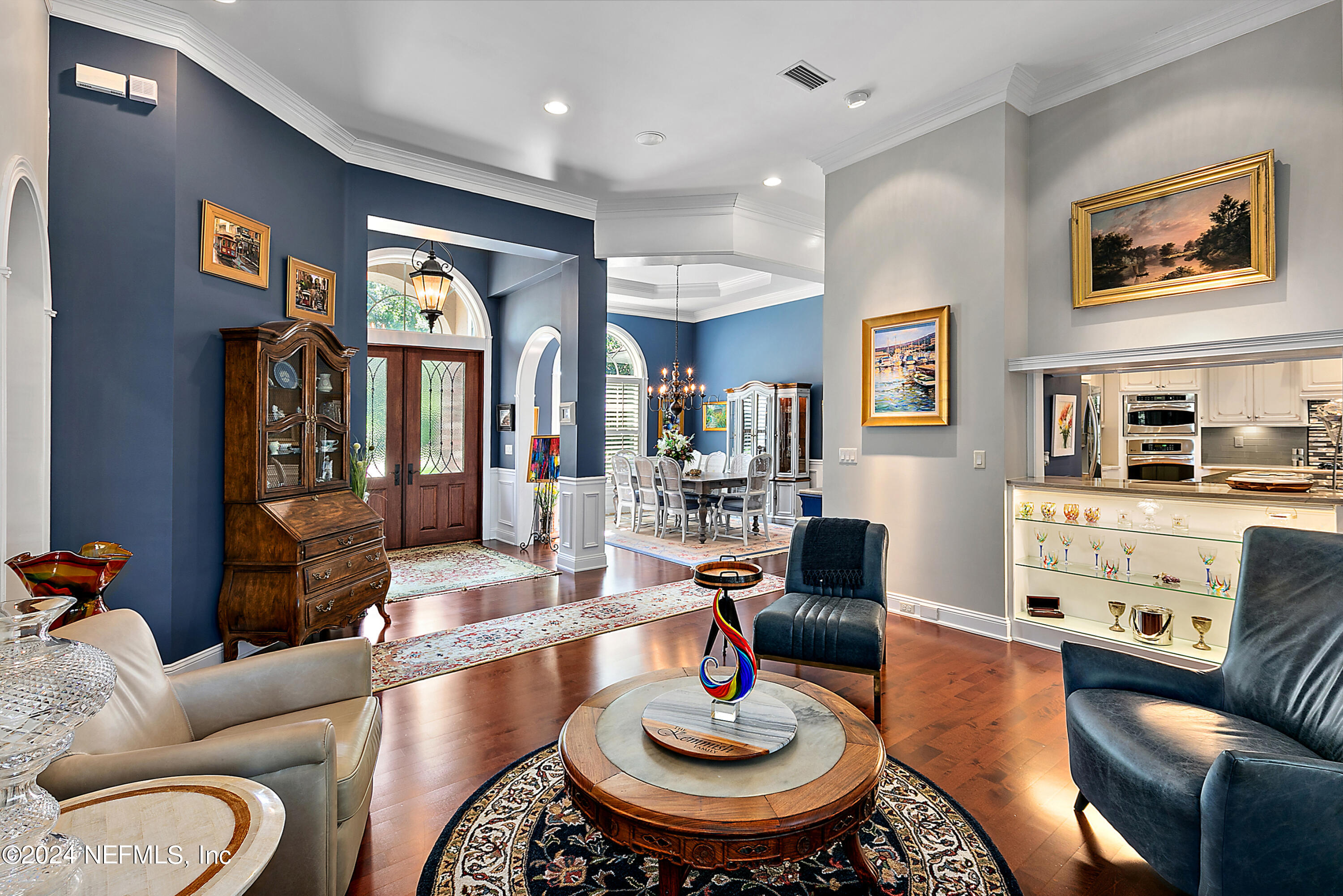 113 Arnau Court St. Augustine, FL 32095 - Photo 13 of 75 09-Living Room