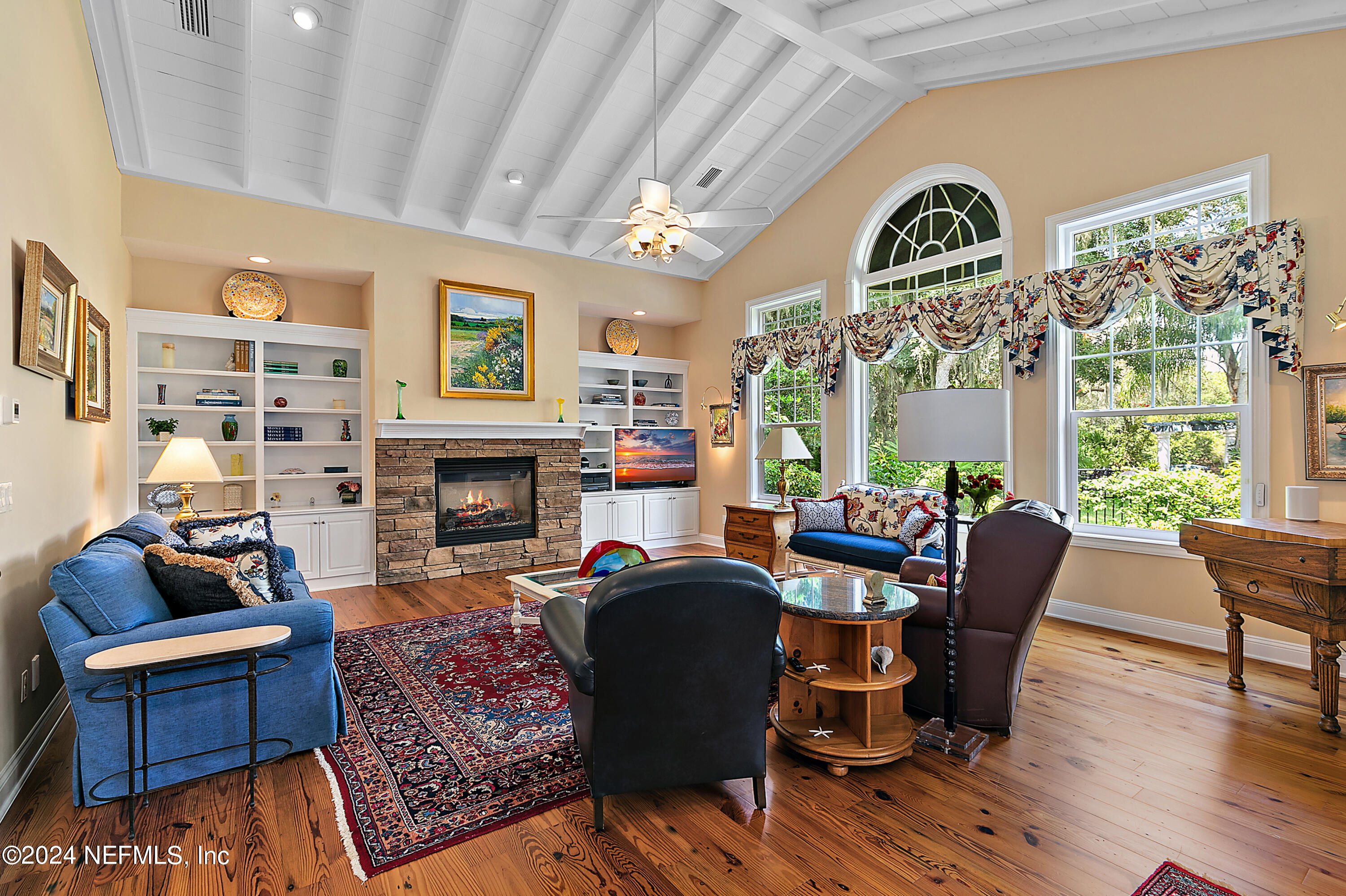 113 Arnau Court St. Augustine, FL 32095 - Photo 24 of 75 21-Family Room