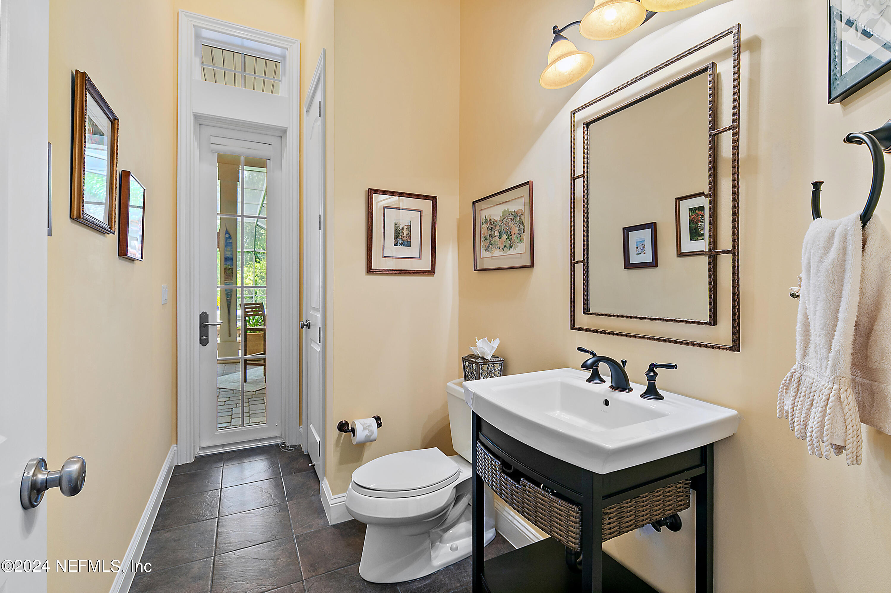 113 Arnau Court St. Augustine, FL 32095 - Photo 31 of 75 32-Bathroom