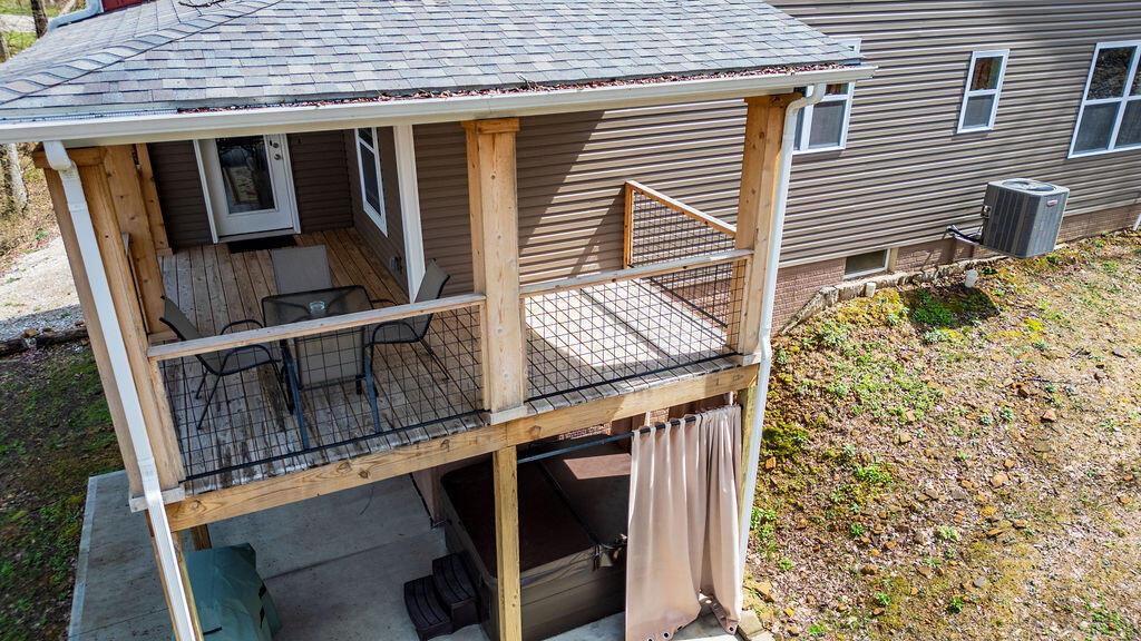 12861 Jack Run Road Rockbridge, OH 43149 - Photo 22 of 41 Multi Level Decks
