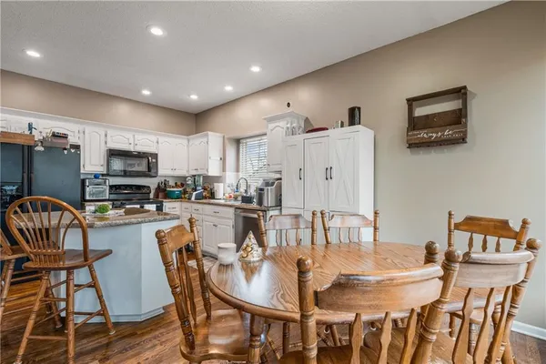 $419,000 | 14652 West 151st Terrace, Olathe, KS 66062