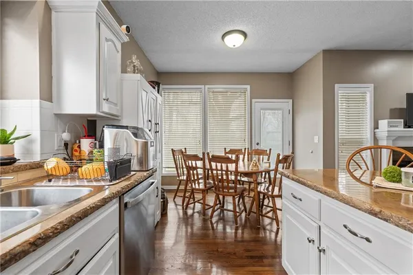 $419,000 | 14652 West 151st Terrace, Olathe, KS 66062