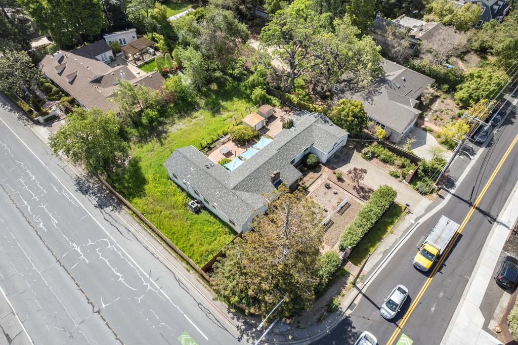 2101 Sharon Road Menlo Park, CA 94025 - Photo 5 of 31 an aerial view of a residential houses with yard