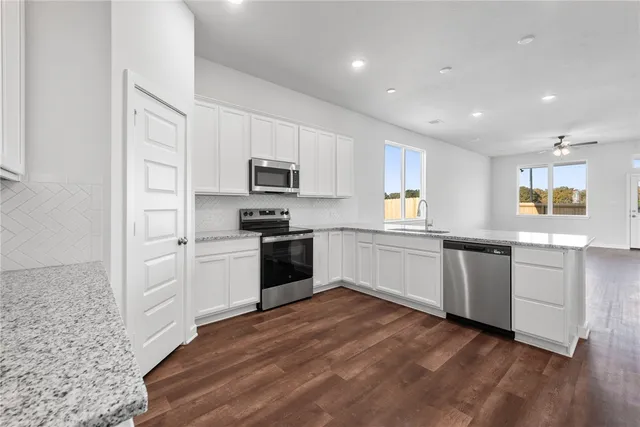 $330,600 | 6045 Badger Street, Bryan, TX 77807