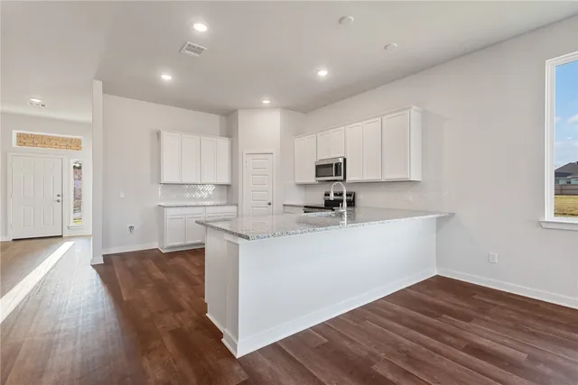 $330,600 | 6045 Badger Street, Bryan, TX 77807