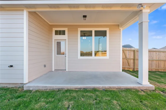 $330,600 | 6045 Badger Street, Bryan, TX 77807