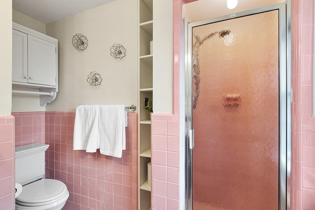 27 Bradley Road Arlington, MA 02474 - Photo 19 of 42