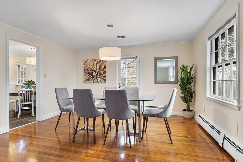 27 Bradley Road Arlington, MA 02474 - Photo 10 of 42