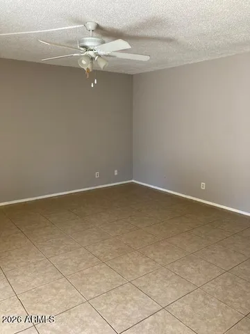 $1,025 | 302 West Medlock Drive, Unit 10, Phoenix, AZ 85013