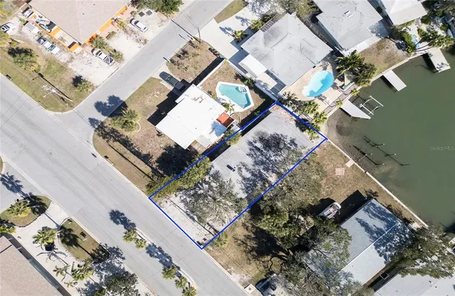 $1,149,900 | 717 East Gulf Boulevard, Indian Rocks Beach, FL 33785