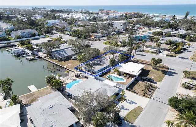 $1,149,900 | 717 East Gulf Boulevard, Indian Rocks Beach, FL 33785