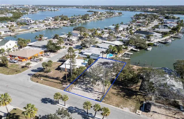 $1,149,900 | 717 East Gulf Boulevard, Indian Rocks Beach, FL 33785