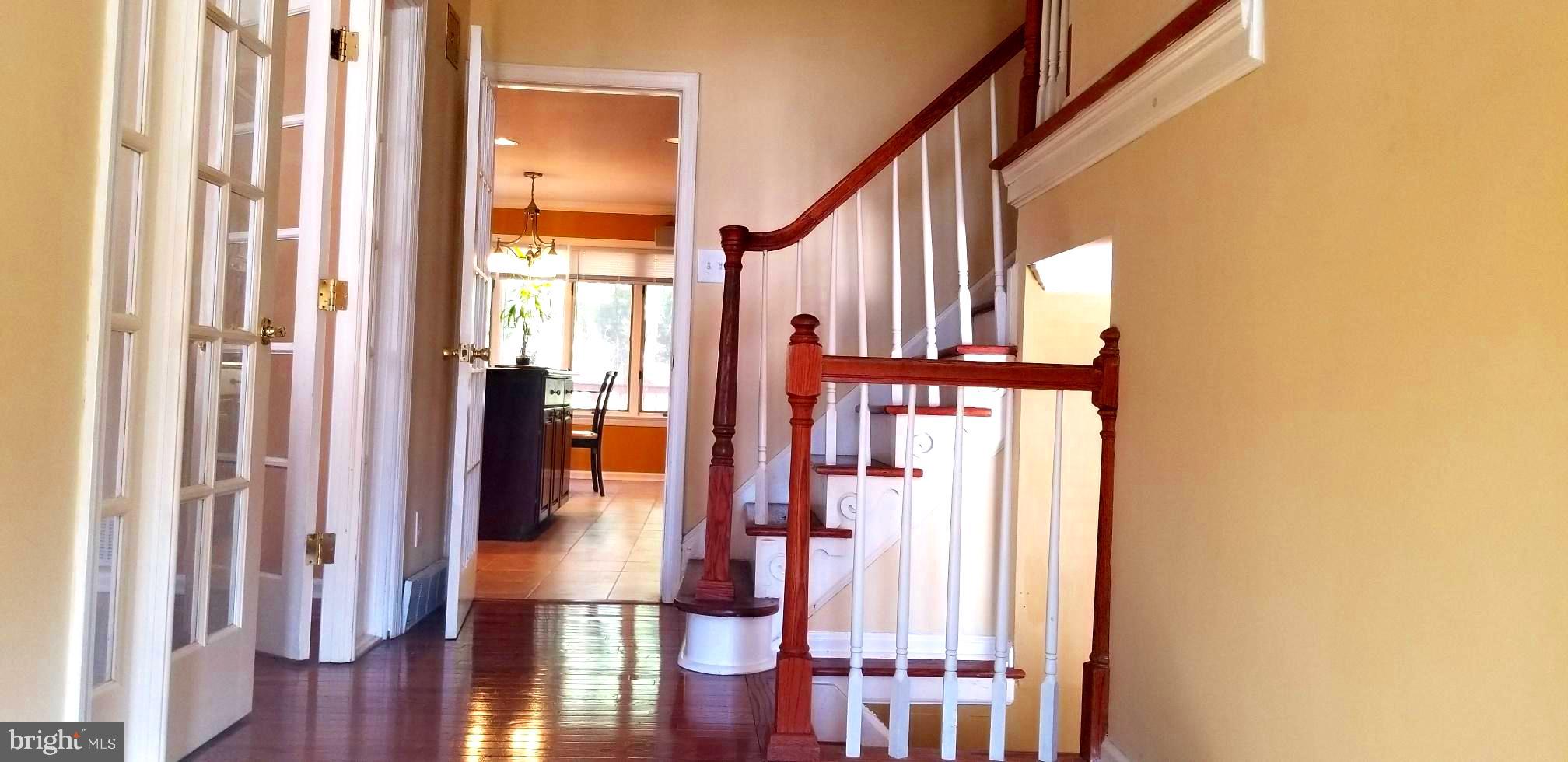 10 Scudder Road Ewing, NJ 08628 - Photo 5 of 29