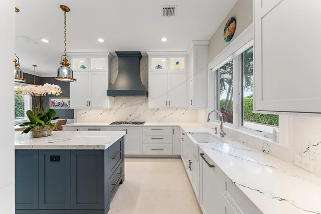 $4,300,000 | 17392 Southeast Conch Bar Avenue, Tequesta, FL 33469