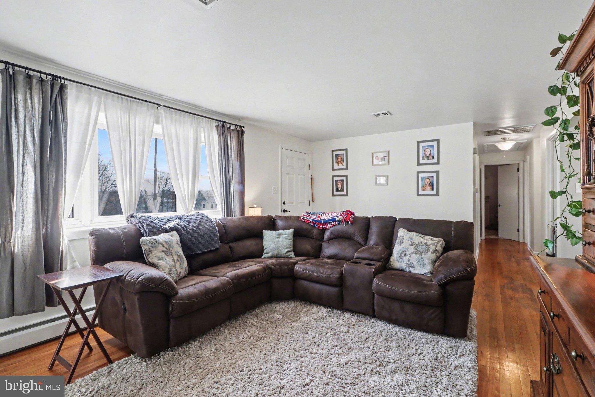 278 Longs Gap Road Carlisle, PA 17013 - Photo 4 of 33