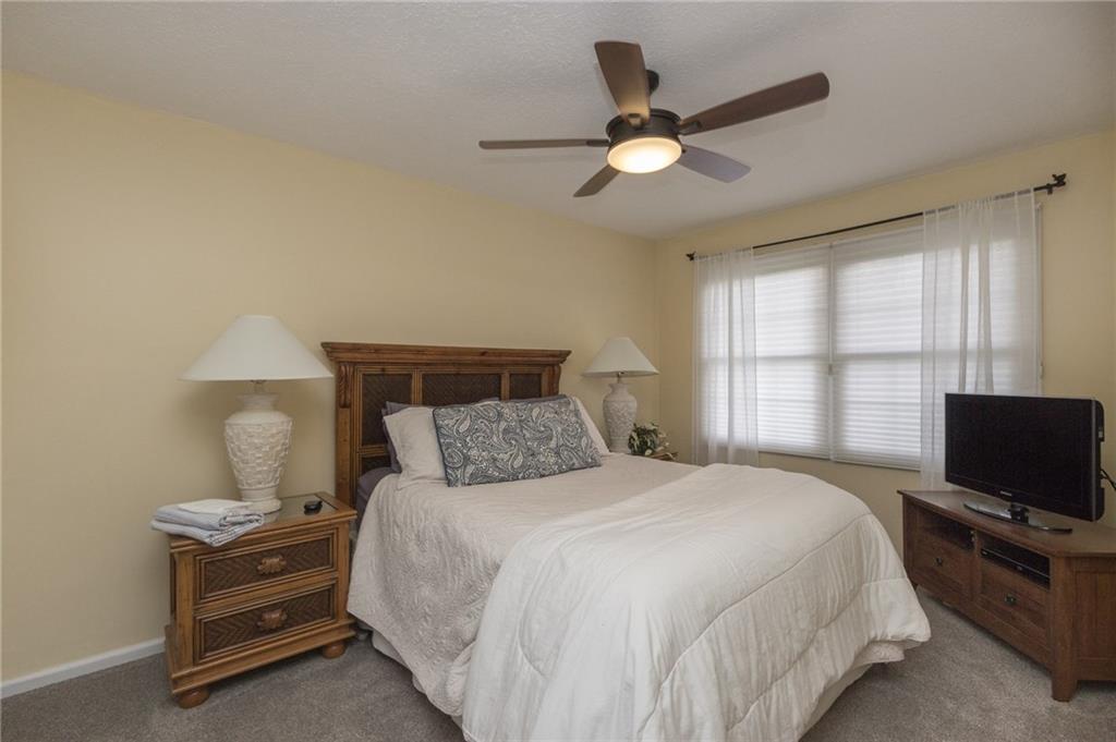4549 Middle Road Allison Park, PA 15101 - Photo 14 of 25 Gallery Image 14