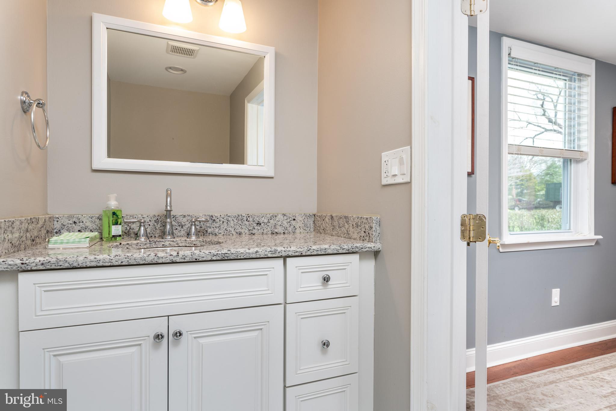 114 North Fairfield Road Devon, PA 19333 - Photo 8 of 36 Powder Room