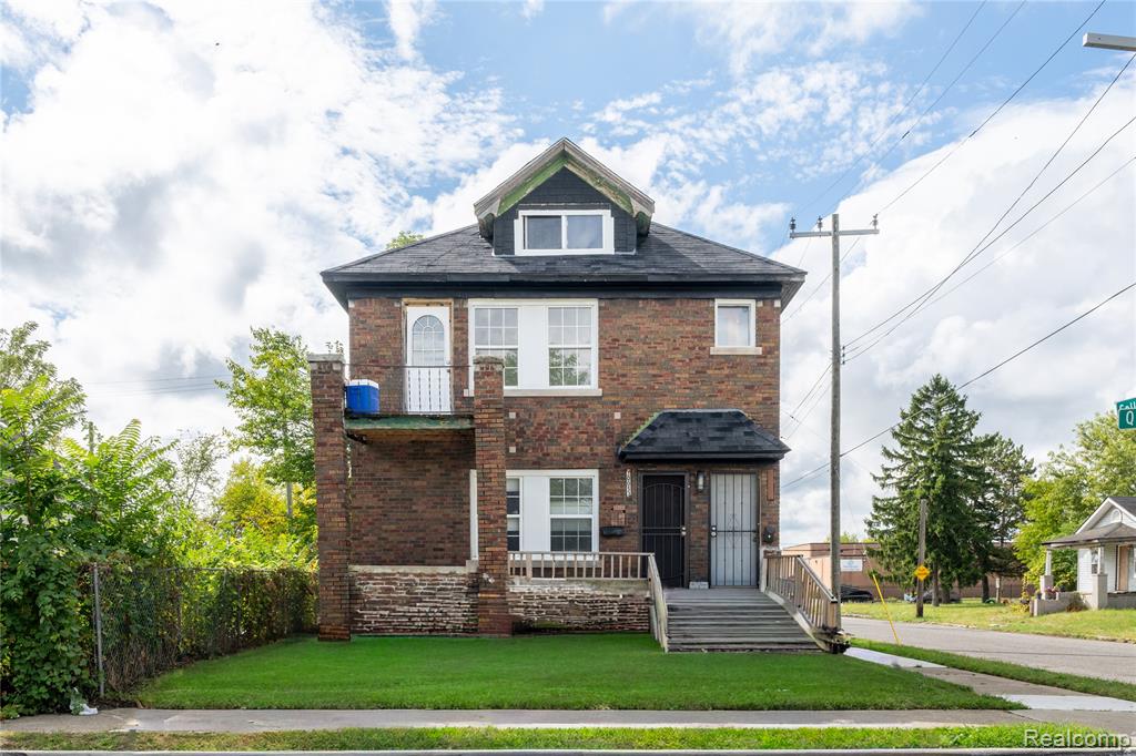 10053 Quincy Street Detroit, MI 48204 - Photo 1 of 13