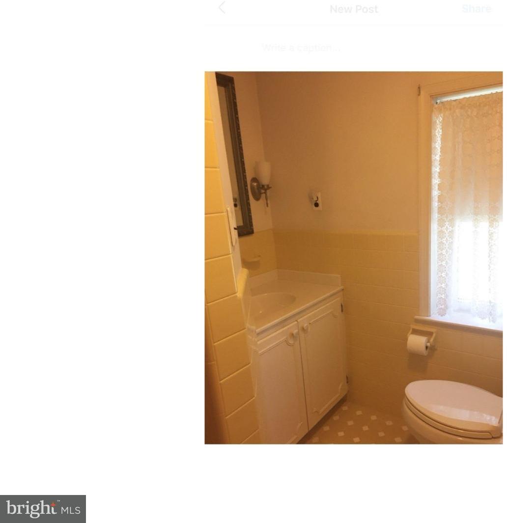 109 Redford Road Oreland, PA 19075 - Photo 12 of 19 Bathroom