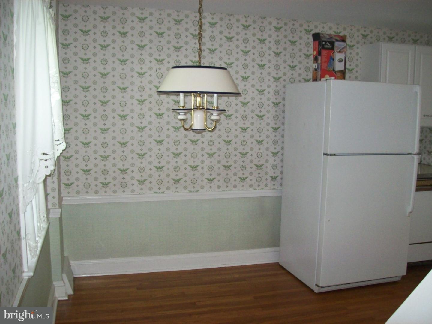 109 Redford Road Oreland, PA 19075 - Photo 4 of 19 Breakfast Room