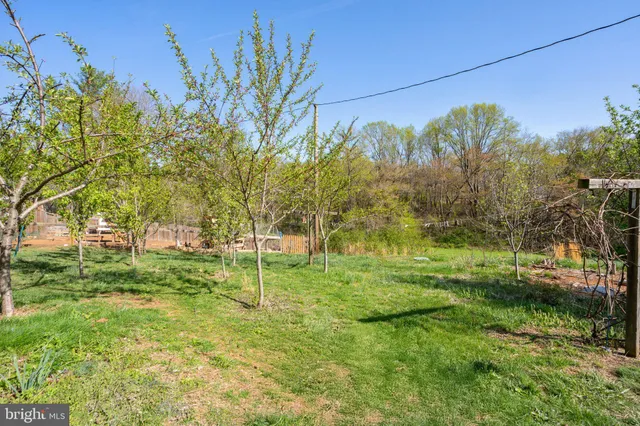 $349,900 | 571 Richmond Road, Amissville, VA 20106