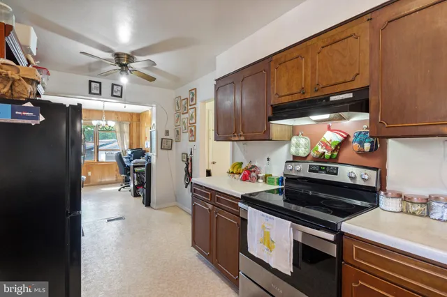 $349,900 | 571 Richmond Road, Amissville, VA 20106