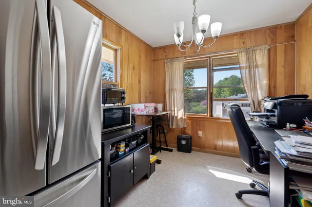 $349,900 | 571 Richmond Road, Amissville, VA 20106