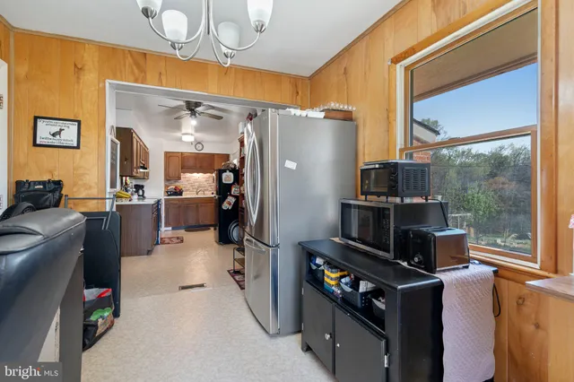 $349,900 | 571 Richmond Road, Amissville, VA 20106