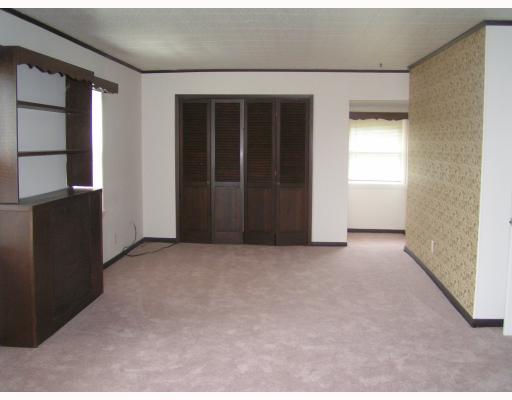 65 Academy Avenue Mt. Lebanon, PA 15228 - Photo 6 of 8 Den/Family/Great Room.