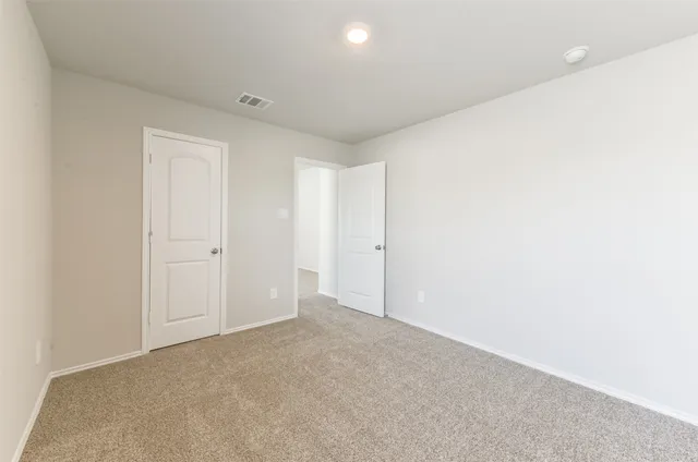 $2,200 | 16524 Cascading Pnes Court, Conroe, TX 77302