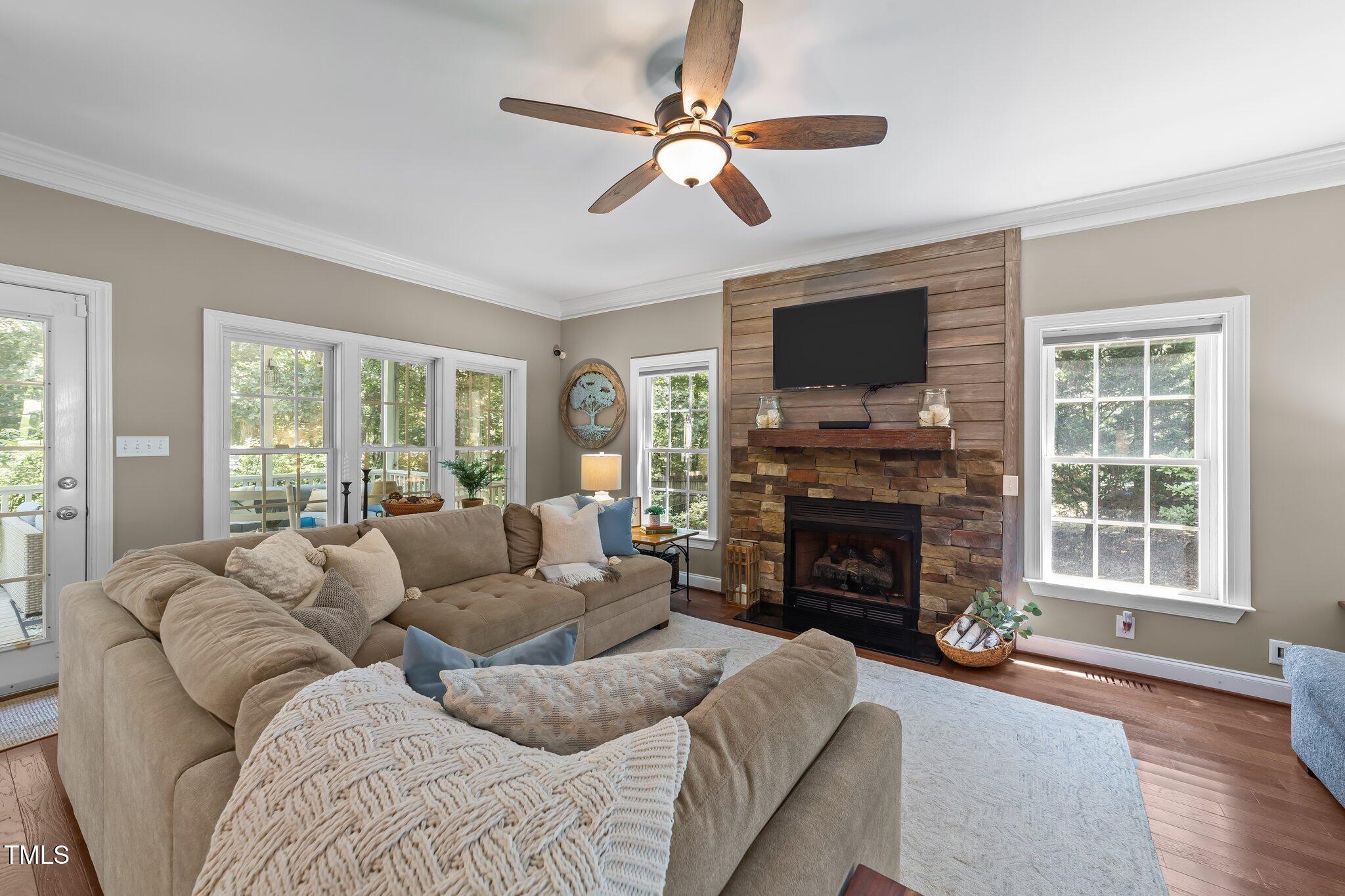 1317 Taylor Farm Road Raleigh, NC 27603 - Photo 6 of 37 24-web-or-mls-VB4A2430