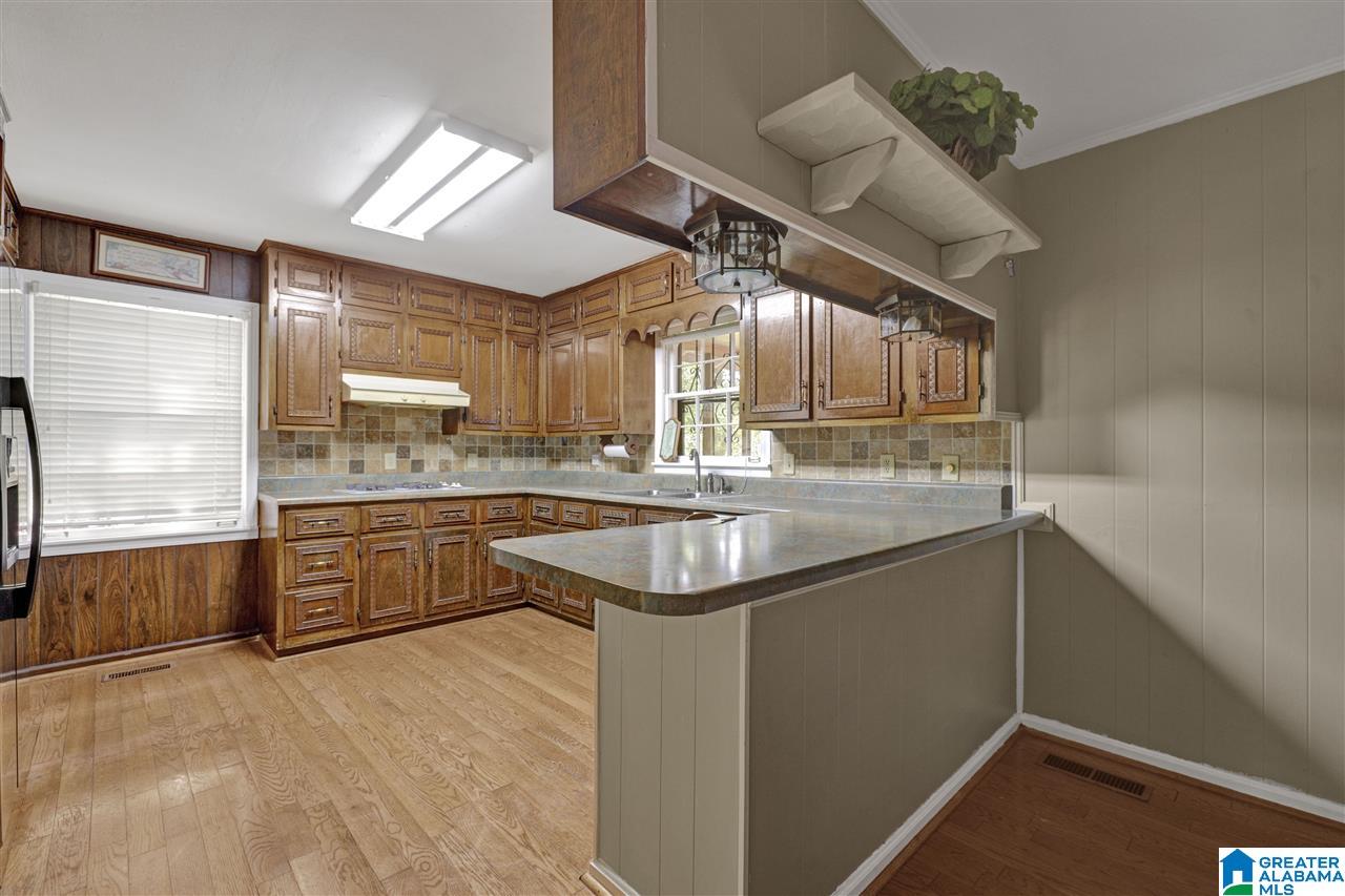 3835 Rock Ridge Road Birmingham, AL 35210 - Photo 4 of 16