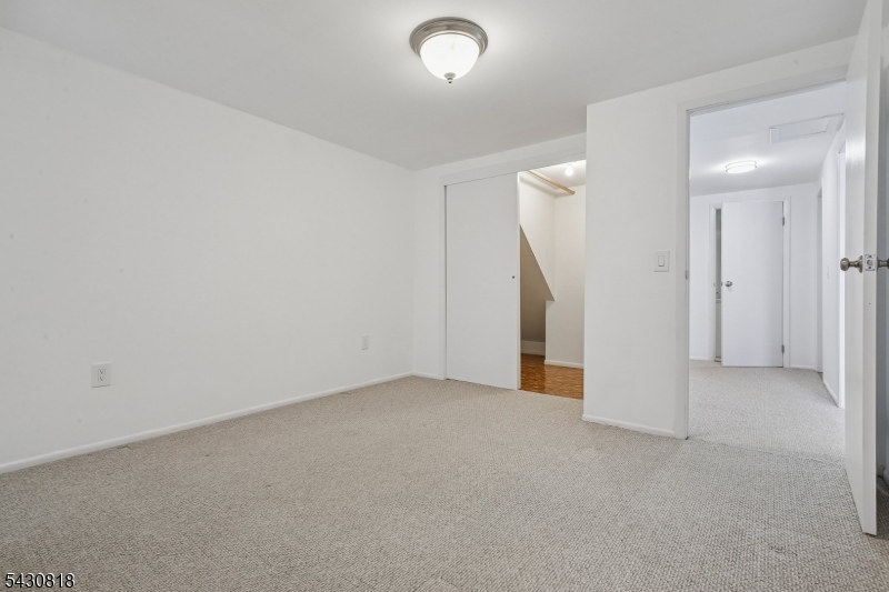 13 Eton Court Bedminster, NJ 07921 - Photo 36 of 48