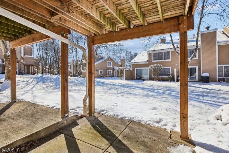 13 Eton Court Bedminster, NJ 07921 - Photo 46 of 48