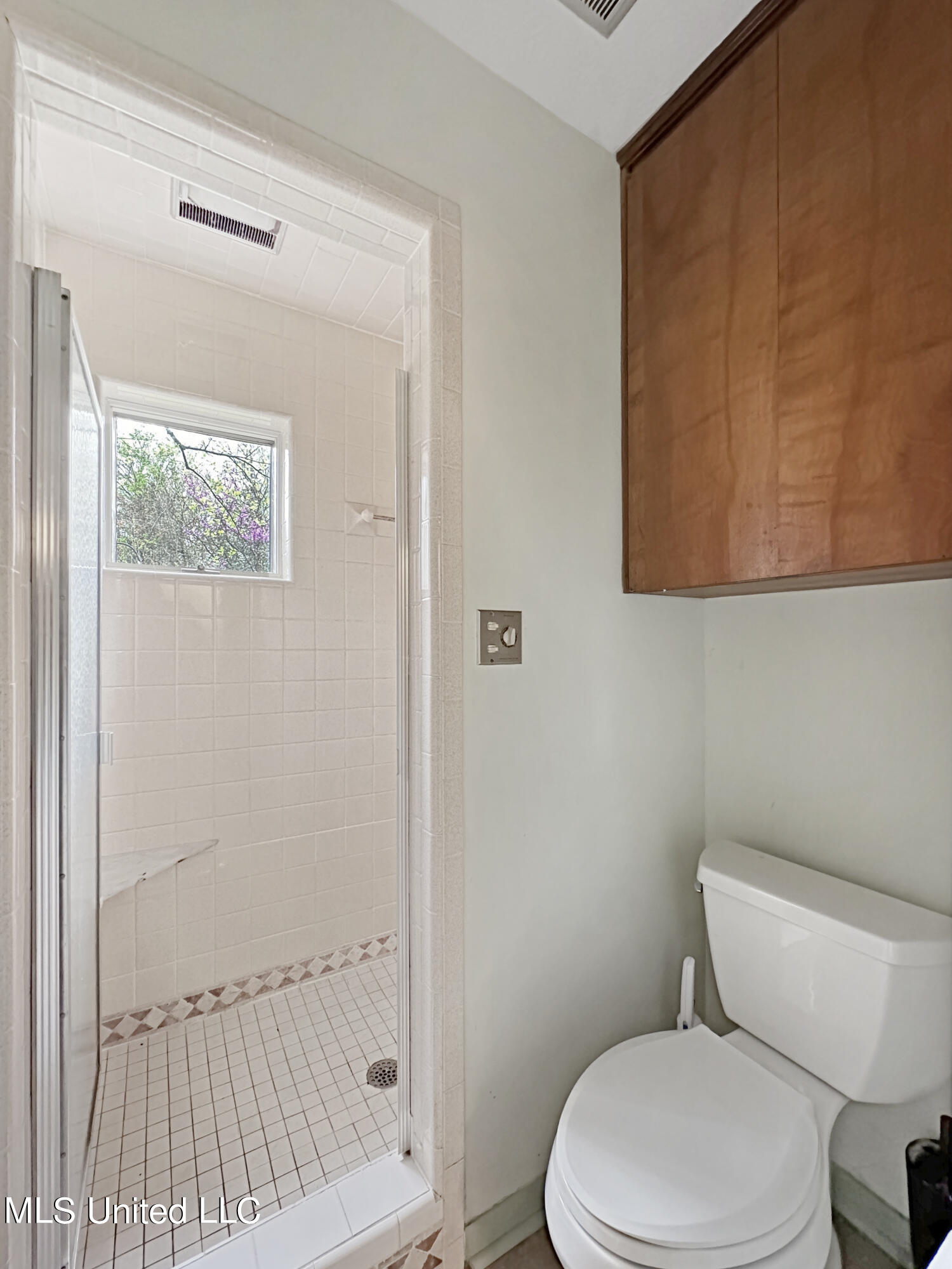 800 Colonial Circle Jackson, MS 39211 - Photo 28 of 45 fc5c8a3b1e850c43794939ddf6073a78c6af2738