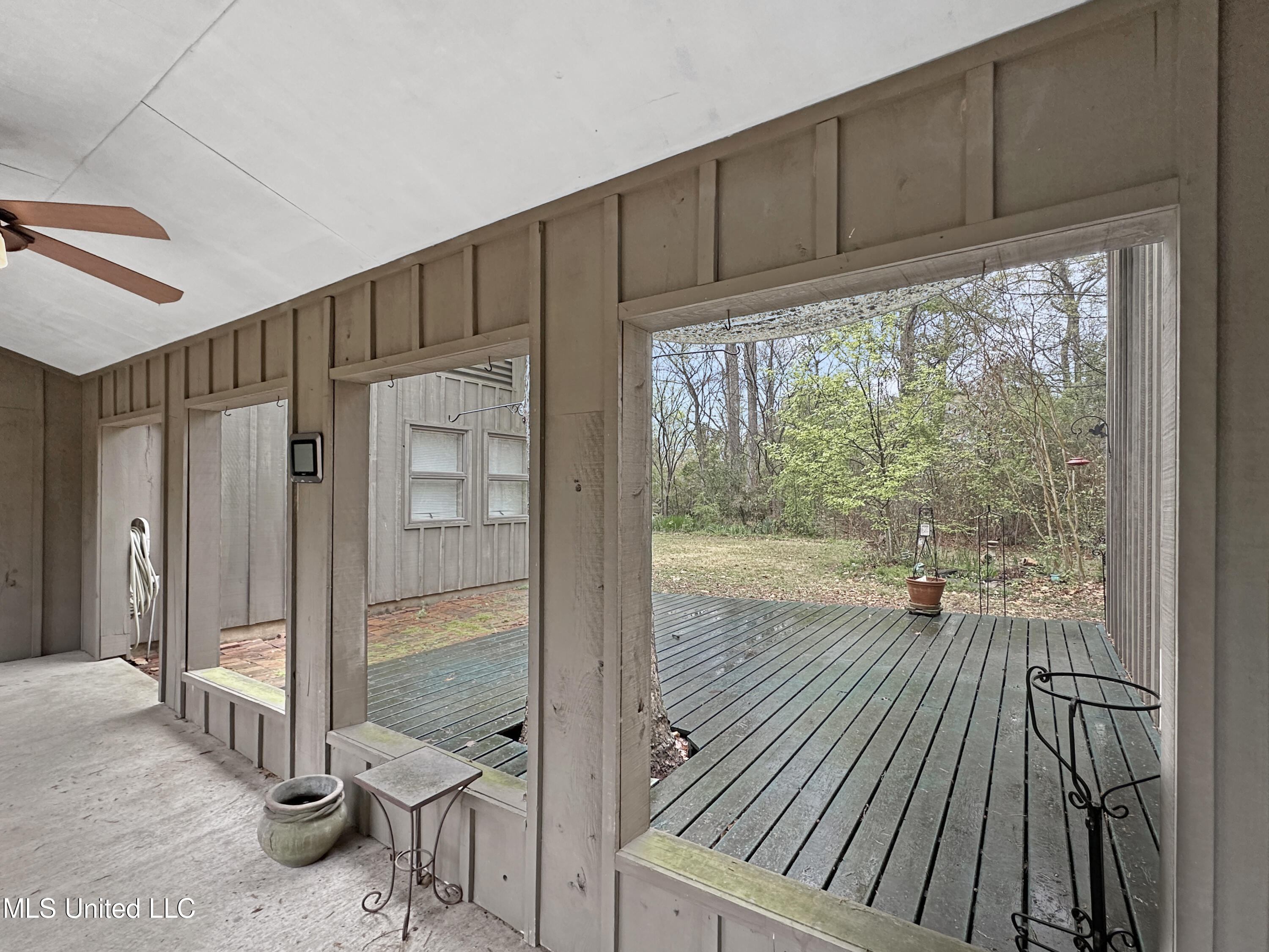800 Colonial Circle Jackson, MS 39211 - Photo 40 of 45 d8023898b44bbbb2239d0ec6bcc0e3a97df9430c
