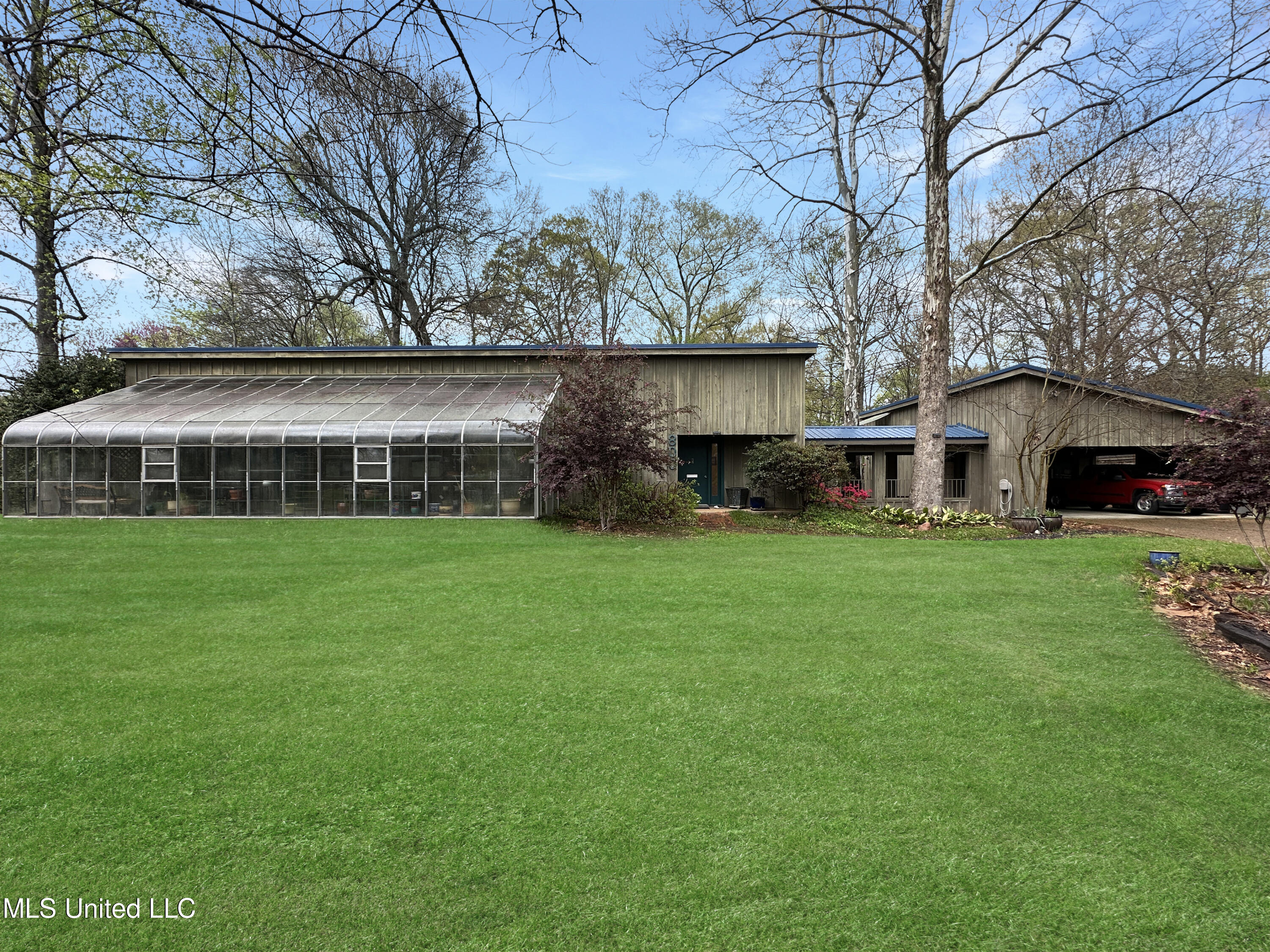 800 Colonial Circle Jackson, MS 39211 - Photo 45 of 45 bfaba7f819f963e1bc1ac2d32fbced972b23738a