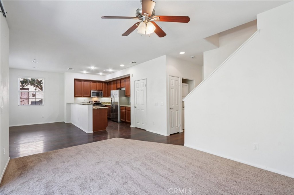 44929 Bellflower Lane Temecula, CA 92592 - Photo 5 of 22