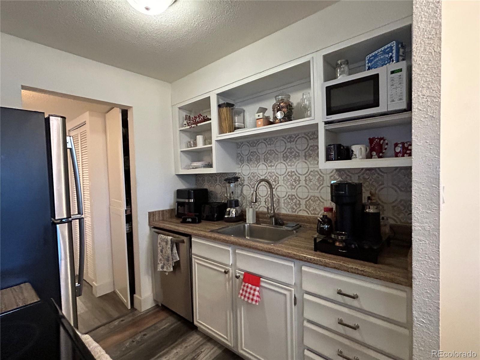 384 South Ironton Street, Unit 106 Aurora, CO 80012 - Photo 30 of 37