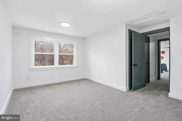 $629,900 | 420 Oakland Drive, Downingtown, PA 19335