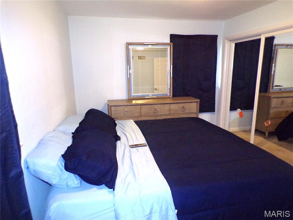 860 Graham Road Florissant, MO 63031 - Photo 11 of 24